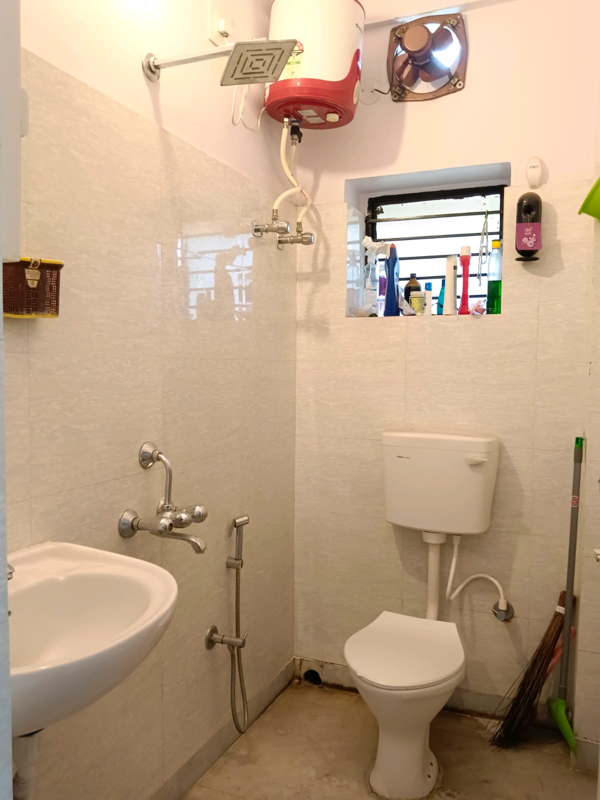 Behala West,Becharam Chatterjee Road,Mohor Apartment,870sqft,2BHK (OA454)