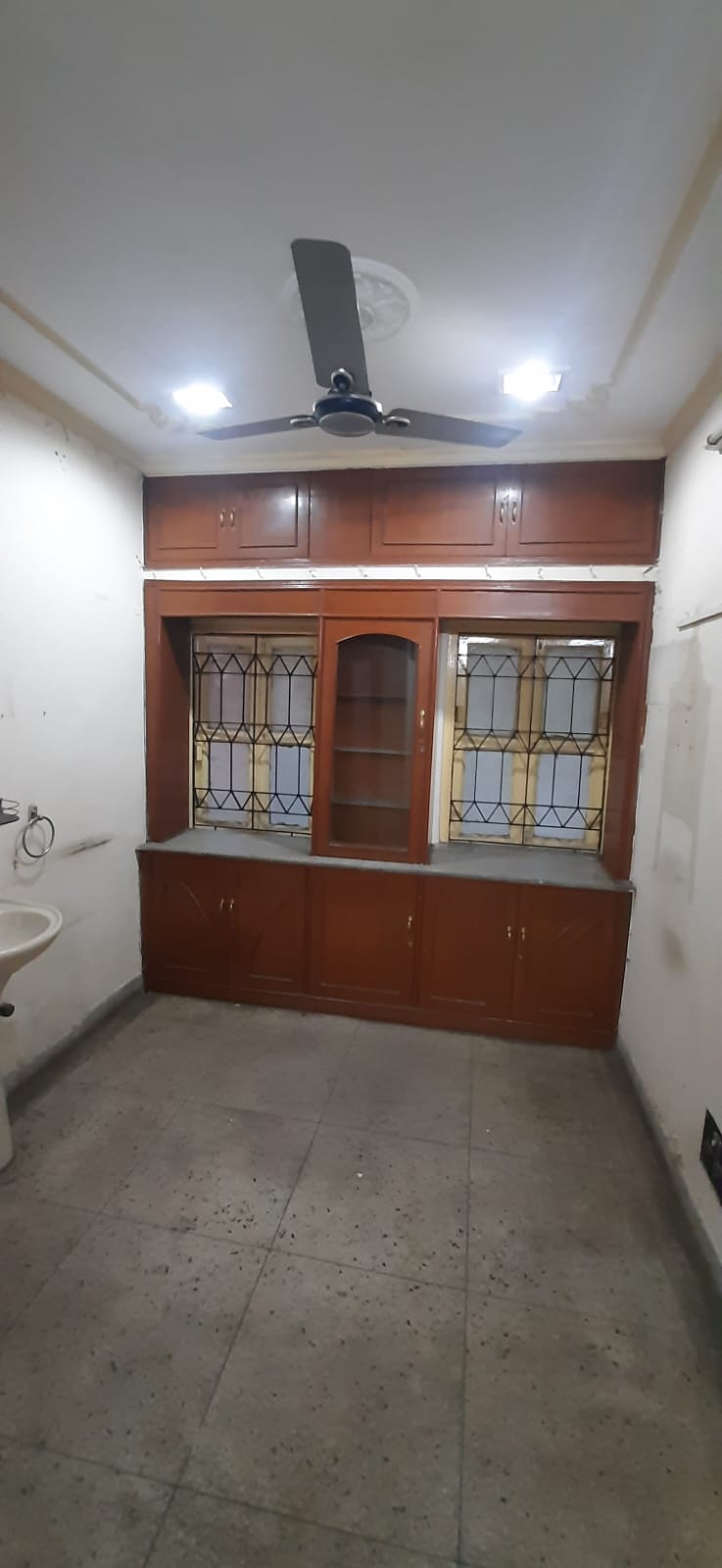 Behala East,Roy Bahadur Road,Iman Kalyan Apartment,1000sqft,2BHK (PA146)