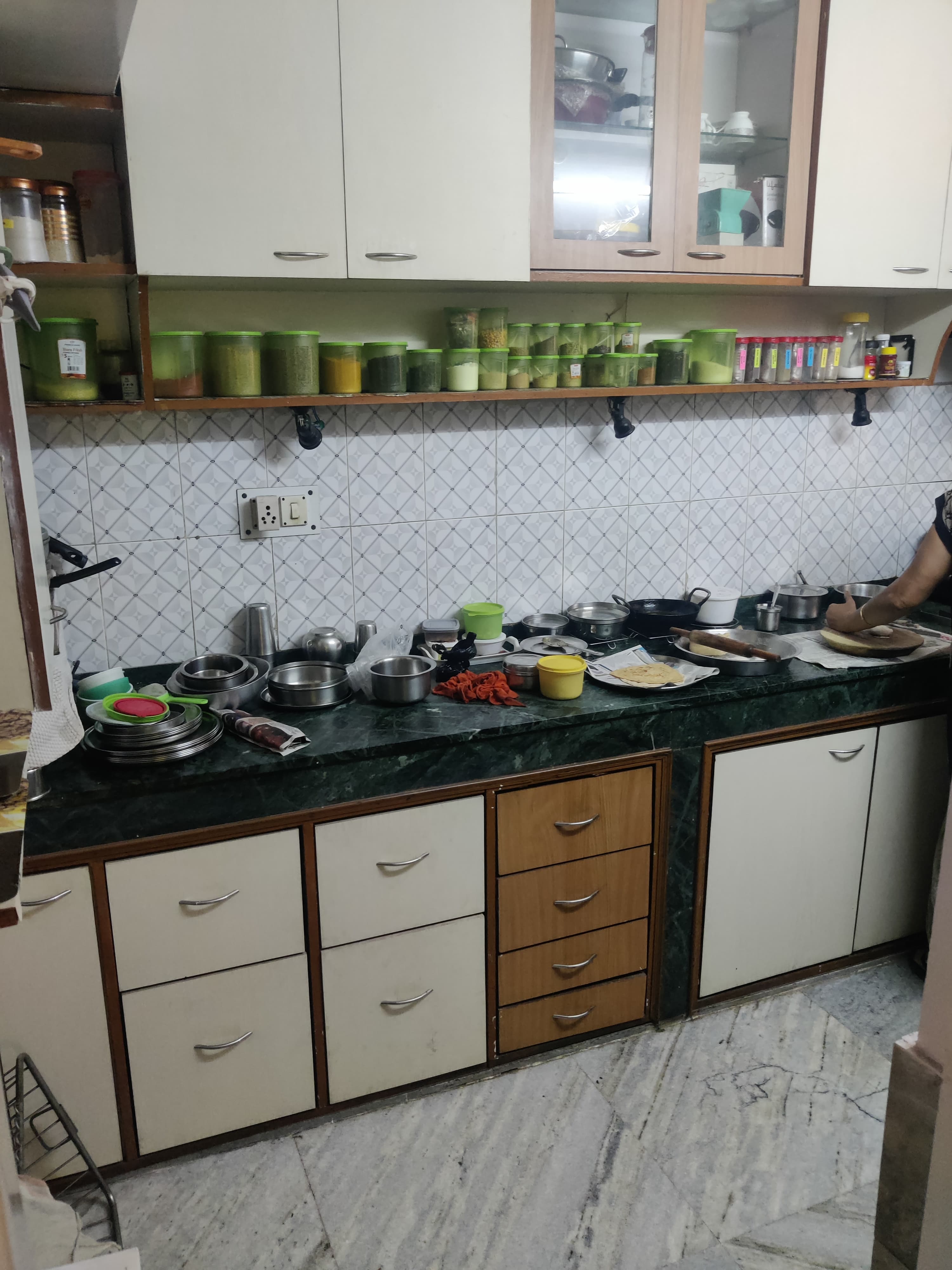 Behala Sakherbazar,Nrisingha Dutta Road,Merlin Laurel Garden,1219sqft,3BHK (OA398)