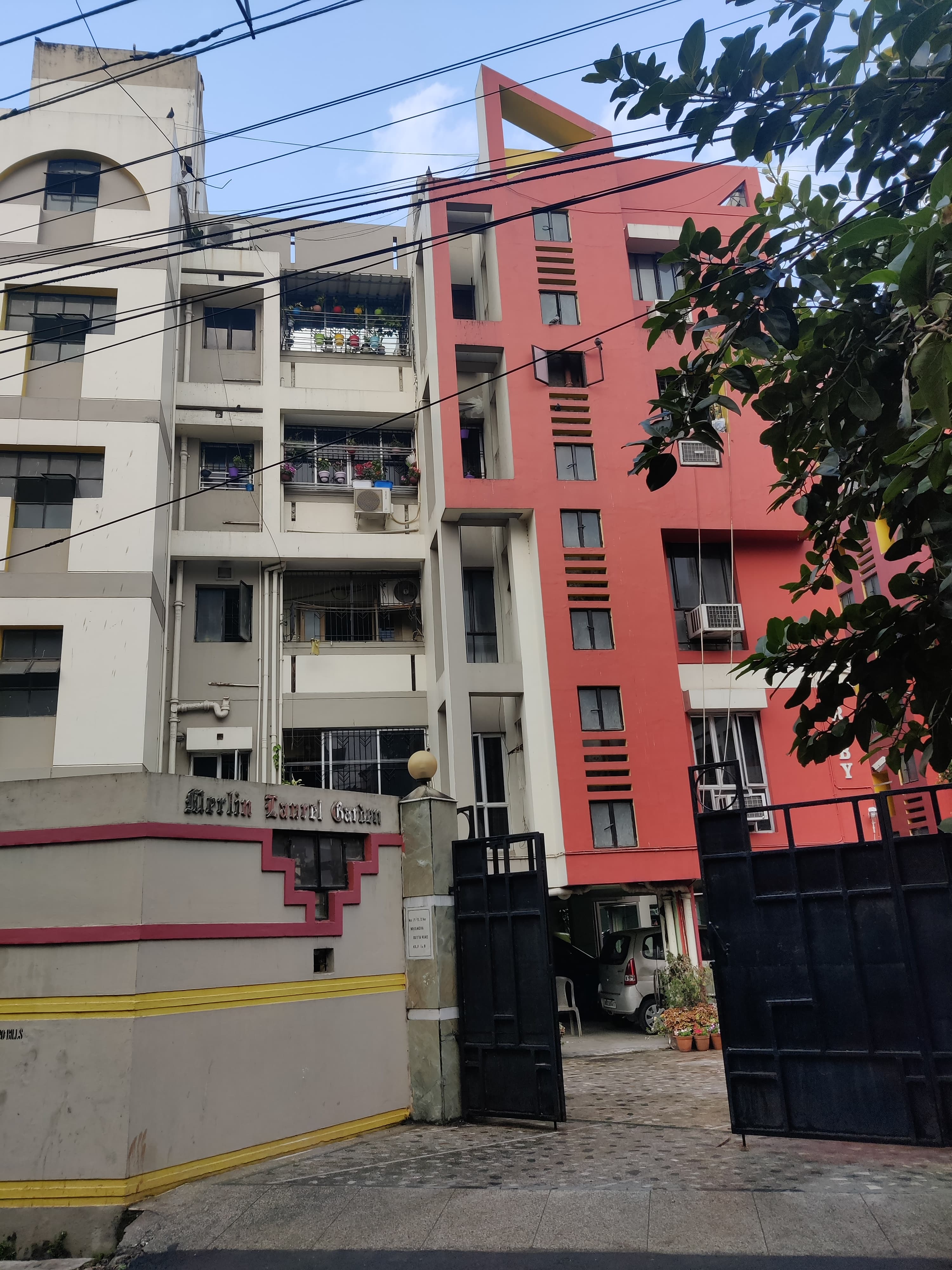 Behala Sakherbazar,Nrisingha Dutta Road,Merlin Laurel Garden,1219sqft,3BHK (OA398)
