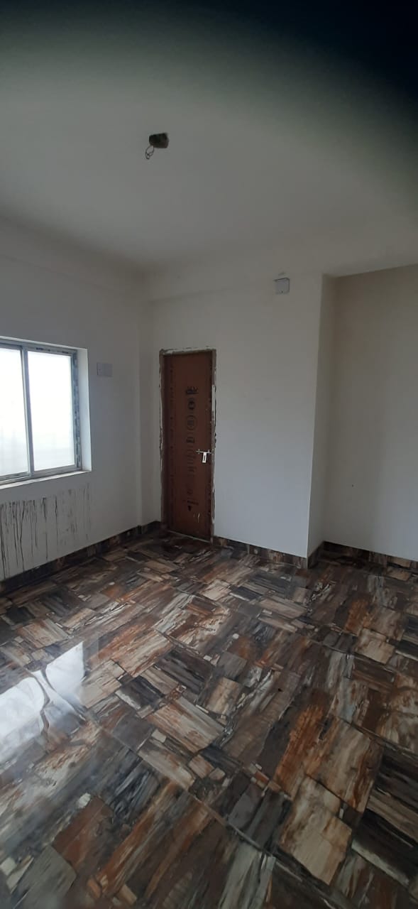 Behala Sahapur Panchabatitala,1028sqft,3BHK (BA194)