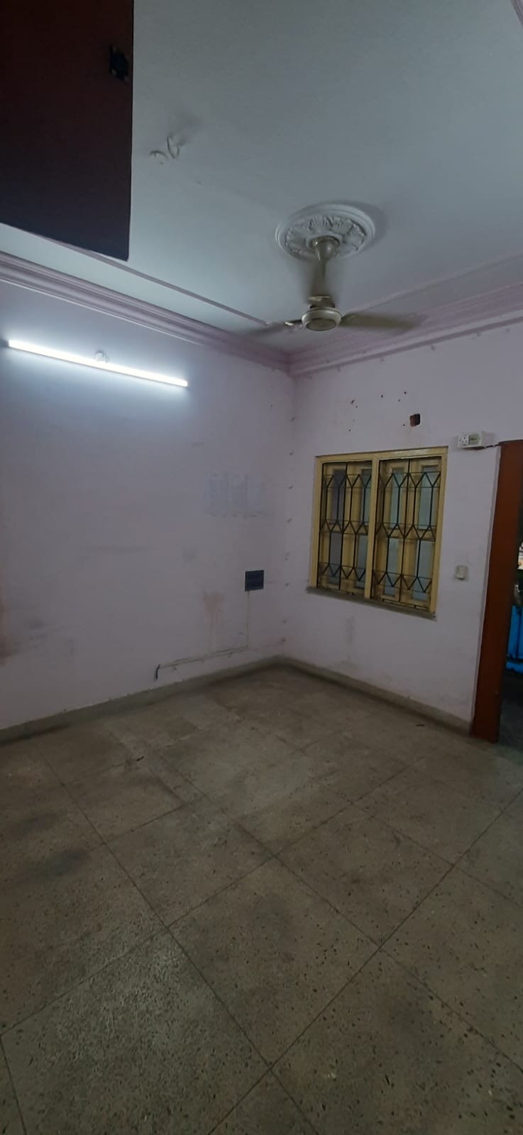 Behala East,Roy Bahadur Road,Iman Kalyan Apartment,1000sqft,2BHK (PA146)
