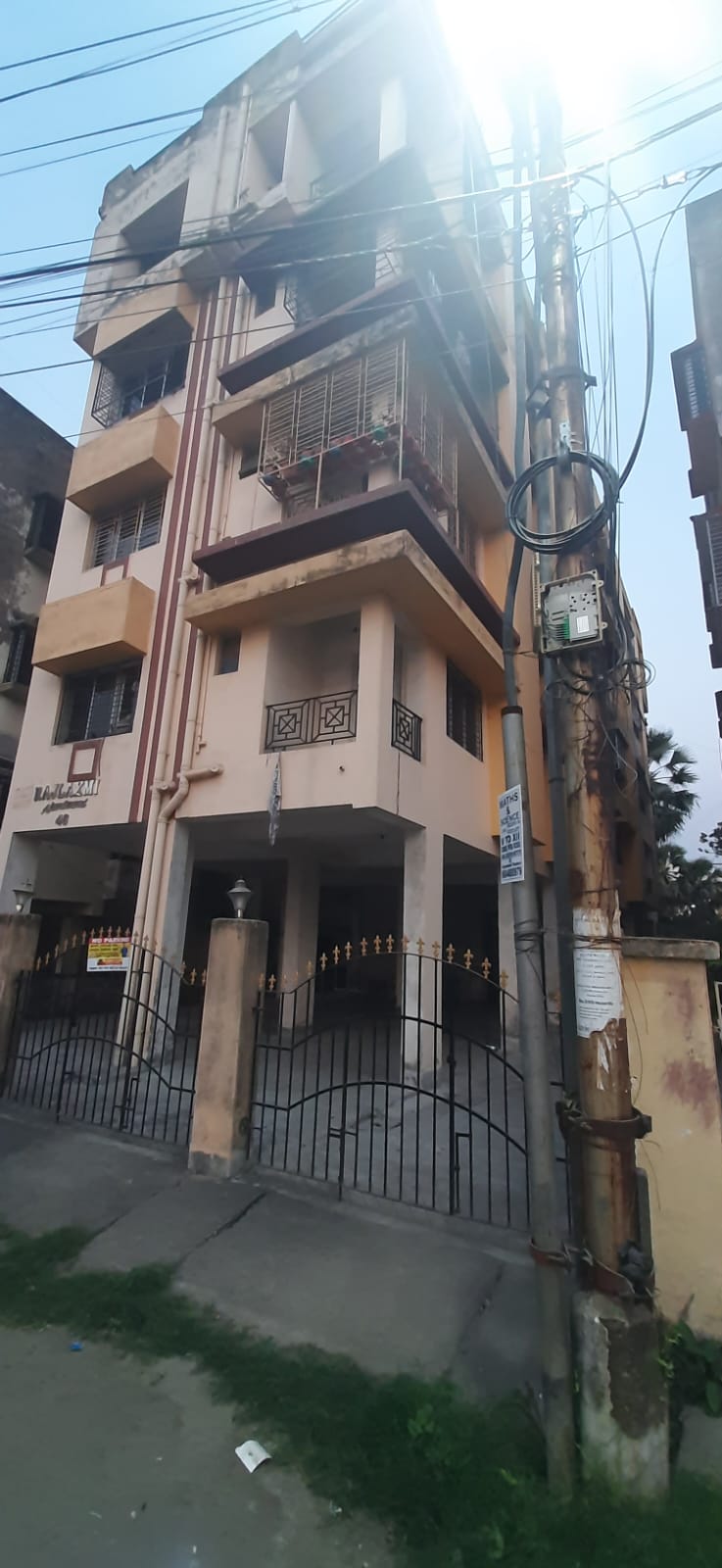 Sakuntala Park,Rajlaxmi Apartment,720sqft,2BHK (OA161)