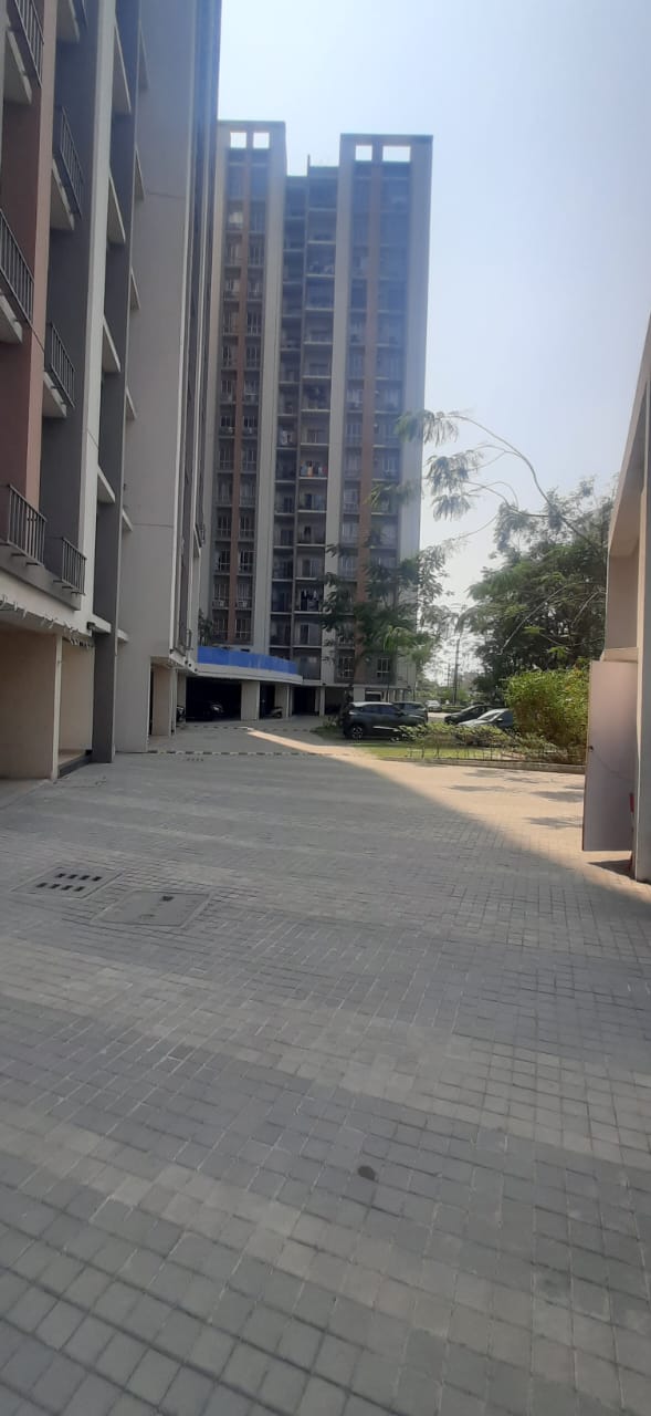 Joka,D.H.Road,Rajat Avante Complex,813sqft,2BHK Rent (OA357)