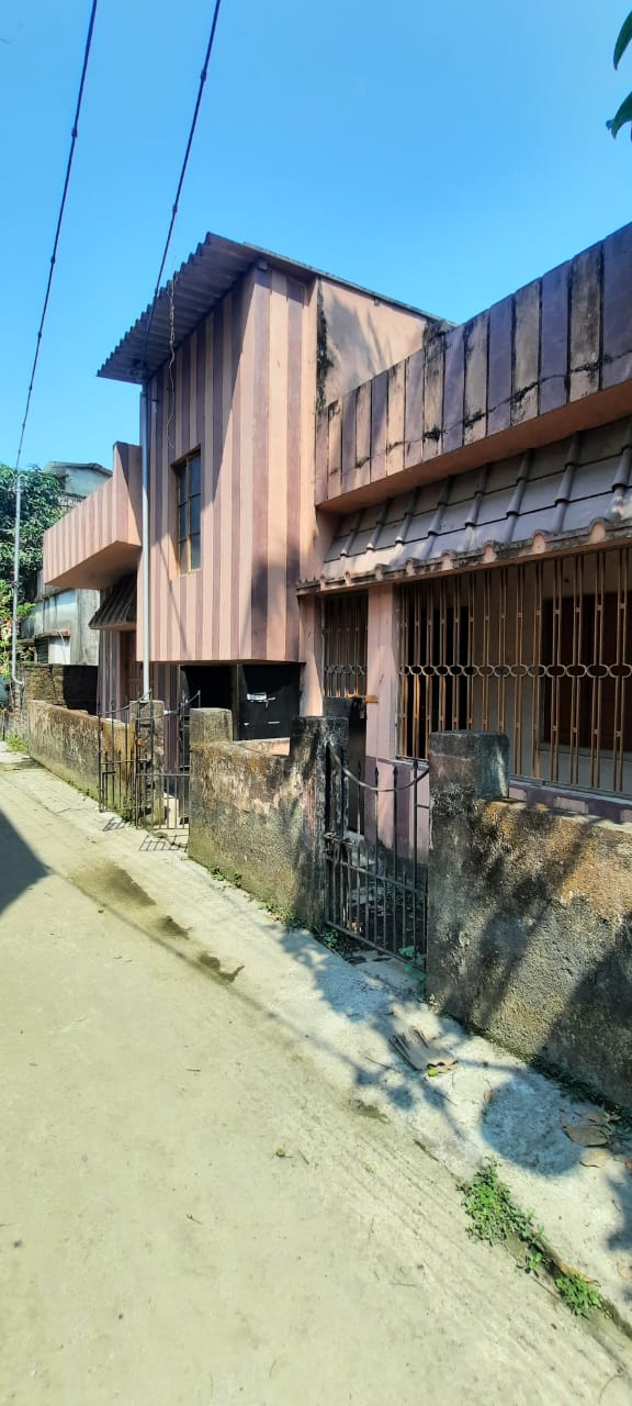 Thakurpukur,Ramchandrapur,1storey House (BA119)