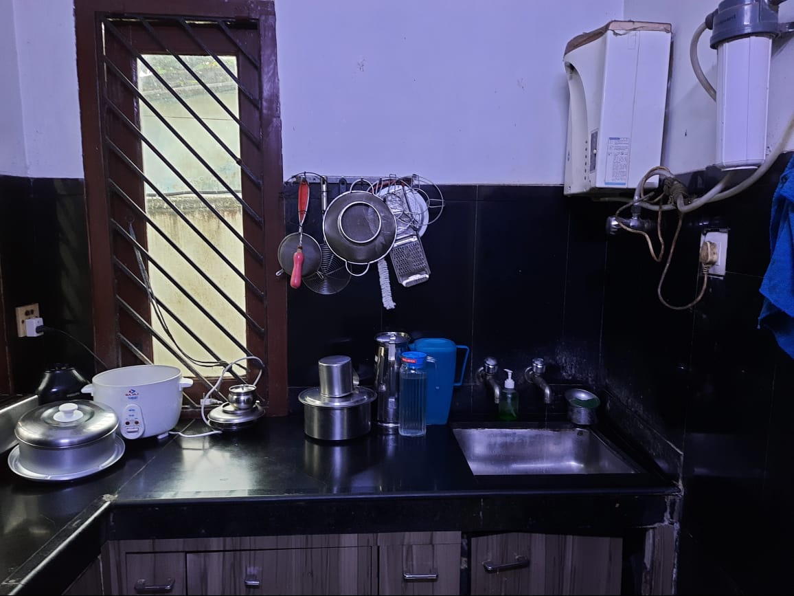 Bhowanipore,Harish Chatterjee St,2storey House (PA280)