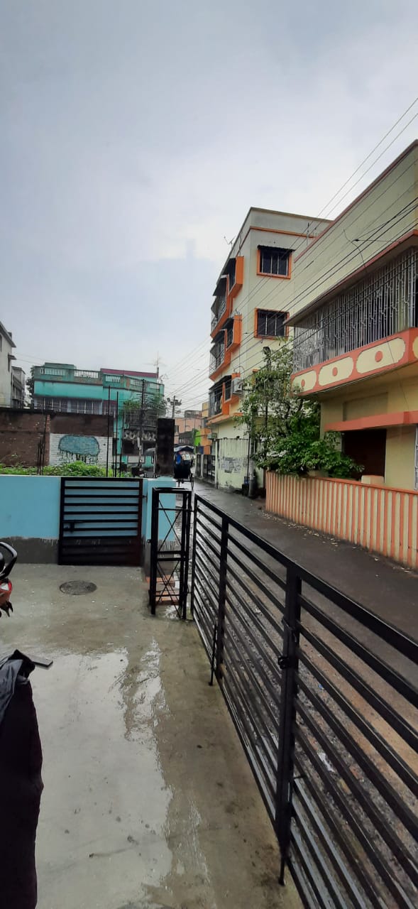 Behala Shimultala Bazar,Fakir Para Road,2 storey House (BA149)