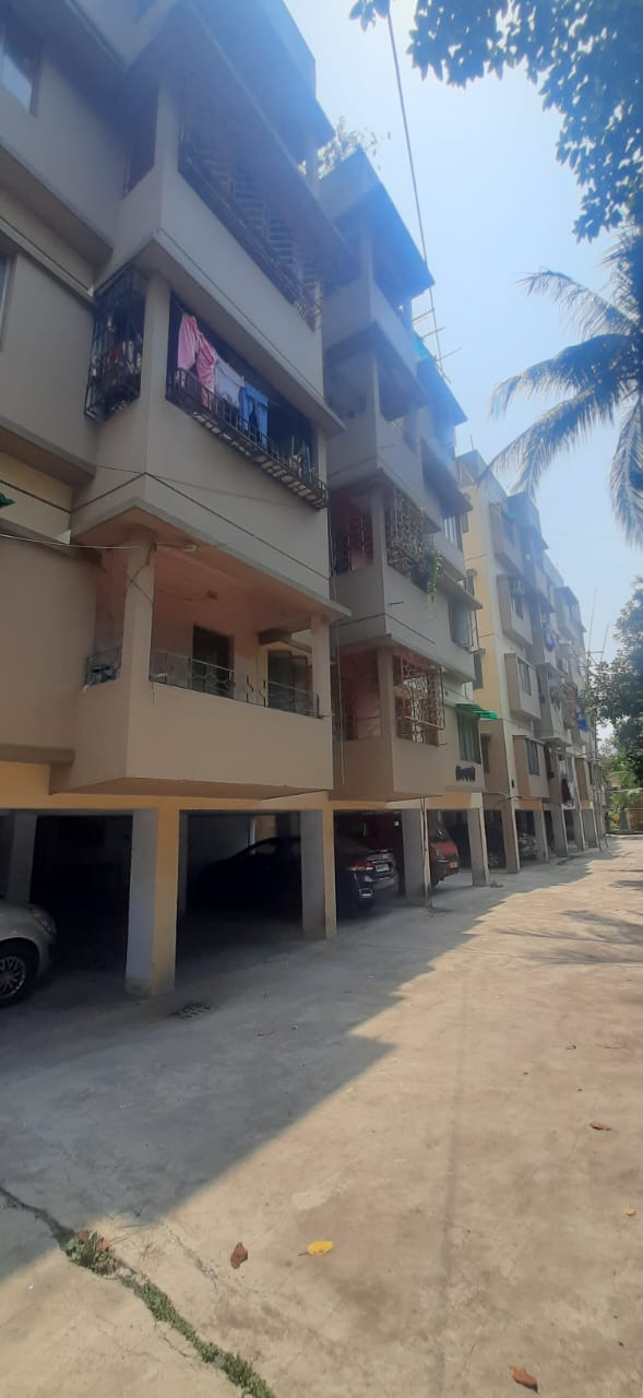 Behala Chowrasta West,Natun Para,Priyadarshini Apartment,850sqft,2BHK (OA289)