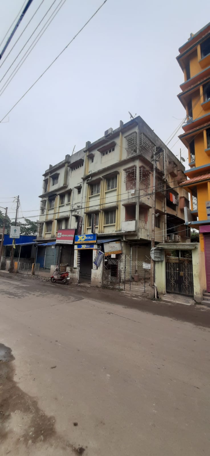 Paschim Putiary,Keorapukur,on M.G.Road,1200sqft,3BHK (OA306)