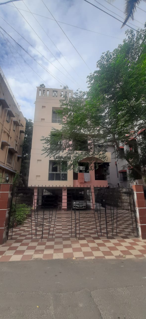 Dhakuria,Maharaja Tagore Road,Sampurna Apartment,1000sqft,3BHK (BA202)