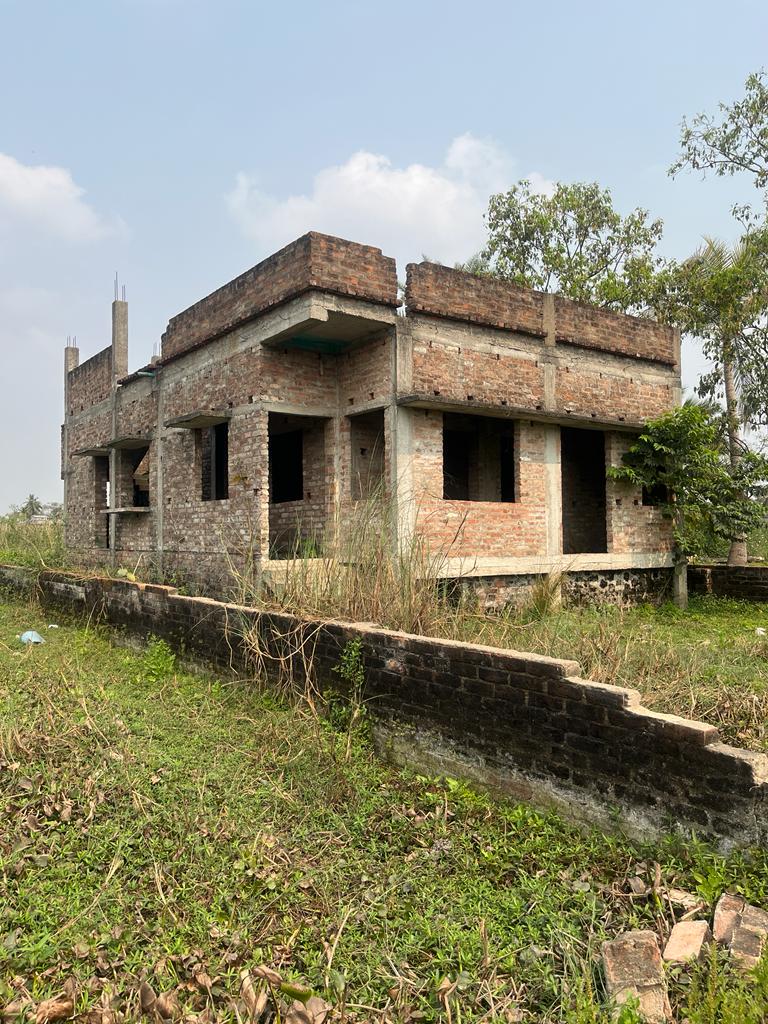 Behala West,Begore Khal,Basudevpur Road,1stored House (OA343)