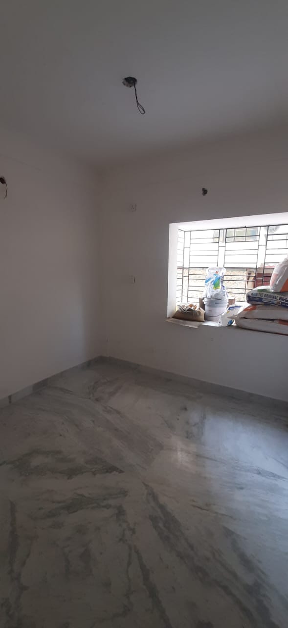 Netaji Sarak,Prafulla Sen Colony,400sqft,1BHK (BA143)