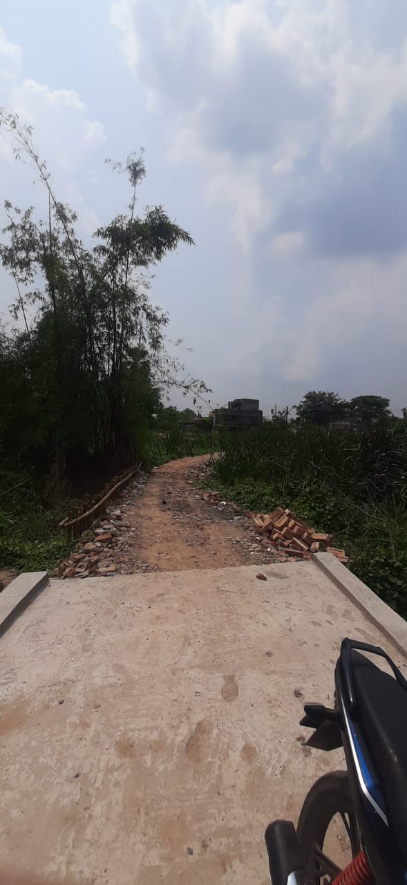 Srijani,Thakuranir Chak,Residential Land (OA384)