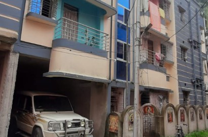 Behala Parnasree,Goragacha Auto Stand,1000sqft,3BHK (PA499)
