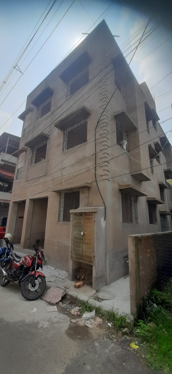 Thakurpukur Majhipara,Sister Nivedita Road,2BHK (PA139)