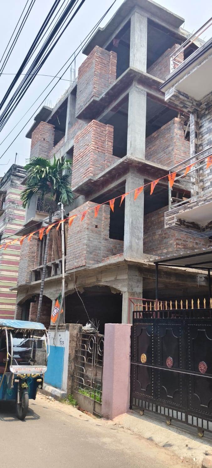 Thakurpukur Poraaswathhatala,Nabapally,R.N.Tagore Road,1350sqft,3BHK (PA139)