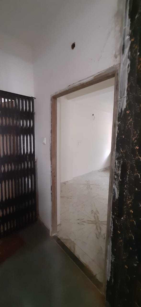 Tollygunge Karunamoyee Ghat Road,Dharapara,825sqft,2BHK (PA105)