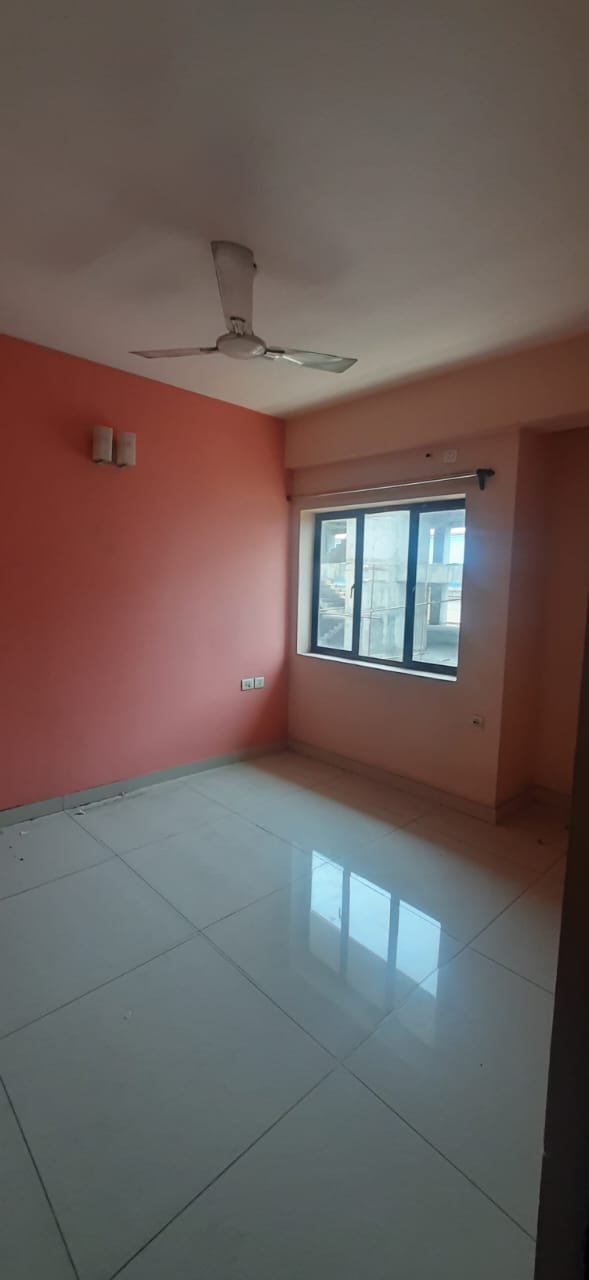 Behala Silpara,on D.H.Road,Merlin Crest Complex,1474sqft,3BHK (OA290)