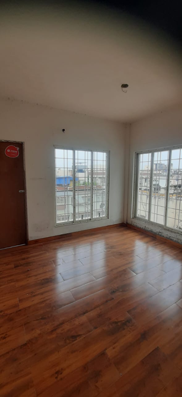 Behala East,James Long Sarani,3BHK (BA194)