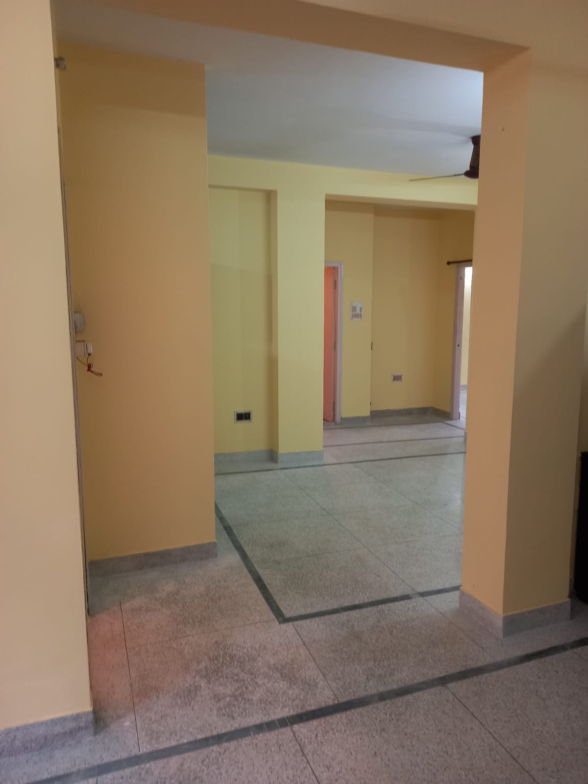 Lake Gardens,Deodhar Rahaman Road,1500sqft,3BHK Rent (OA426)