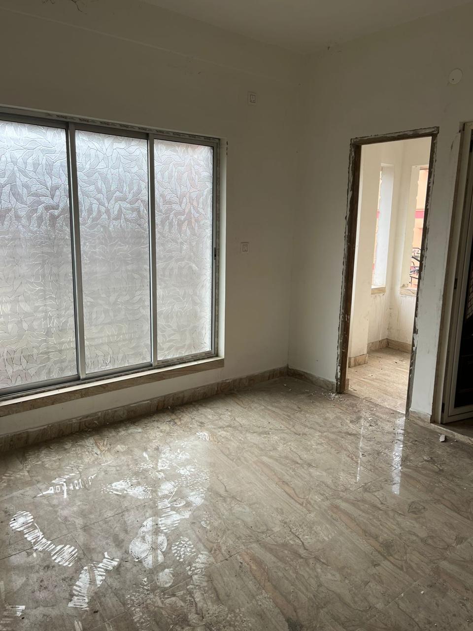 Thakurpukur Poraaswathhatala,Vivekananda Sarani,1223sqft,3BHK (OA436)