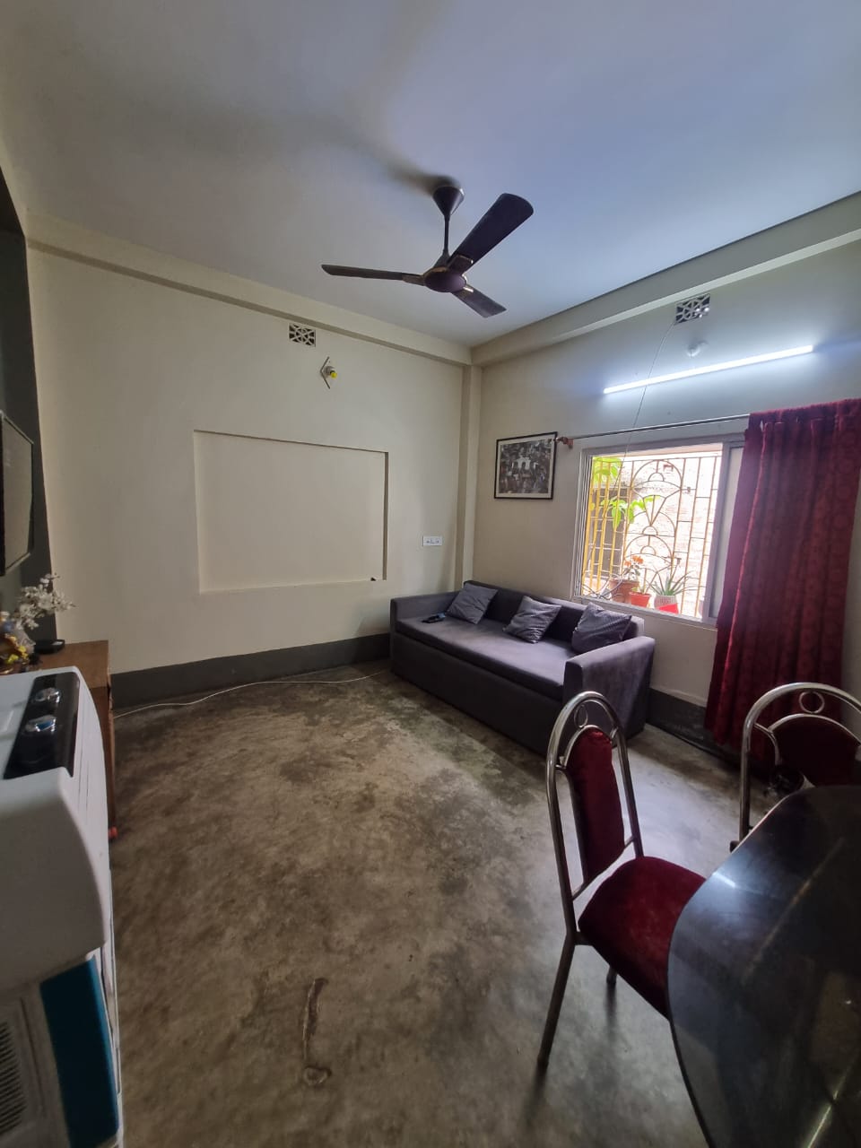 Joka-Pailan,Lohapole,22 Bigha Road,1stored House (OA291)