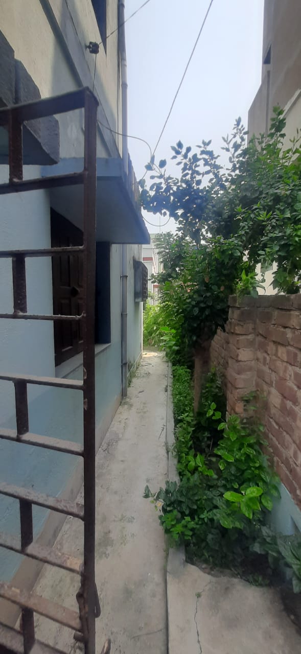 Barisha,Sukanta Pally,2stored House (OA295)