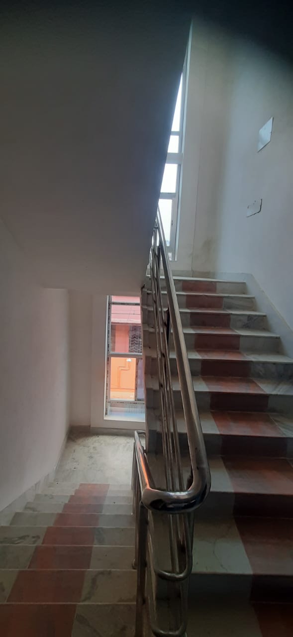 Behala Parnasree,Goragacha Auto Stand,1000sqft,3BHK (PA499)