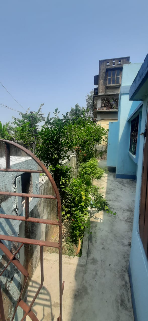 Barisha,Sukanta Pally,2stored House (OA295)