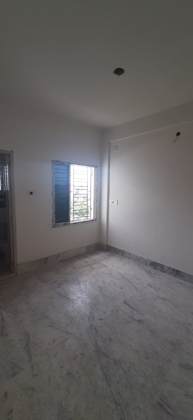 Behala Chowrasta East,Kalipada Mukherjee Road,MCG Pearl Apartment,823sqft,2BHK (PA119)