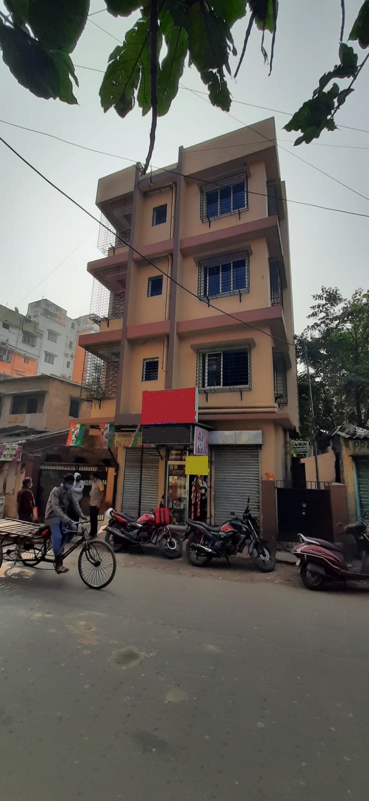 Behala Chanditala,Roy Bahadur Road,1380sqft,3BHK (BA143)