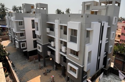 Behala Bakshibagan,Netaji Subhash Road,Essquare Parnasree,2BHK (PA321)