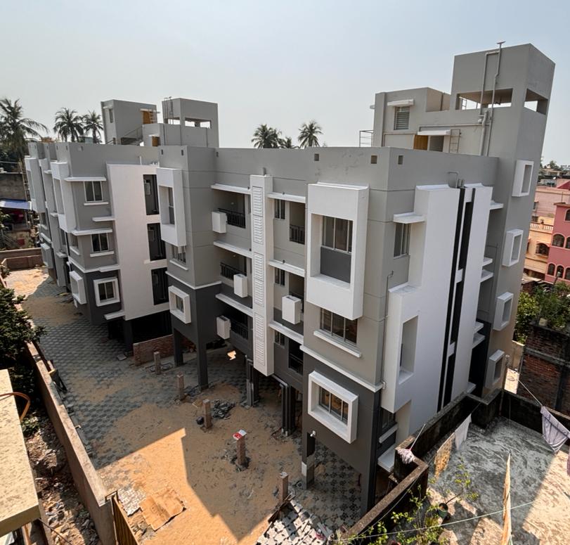 Behala Bakshibagan,Netaji Subhash Road,Essquare Parnasree,2BHK (PA321)