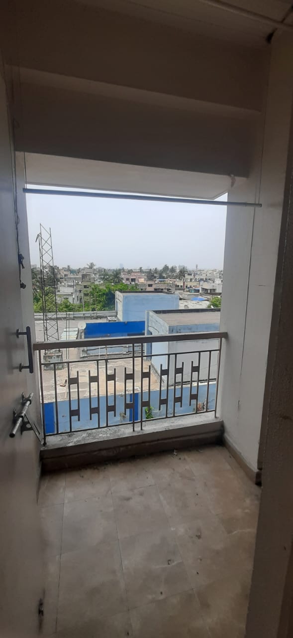 Behala Silpara,on D.H.Road,Merlin Crest Complex,1474sqft,3BHK (OA290)