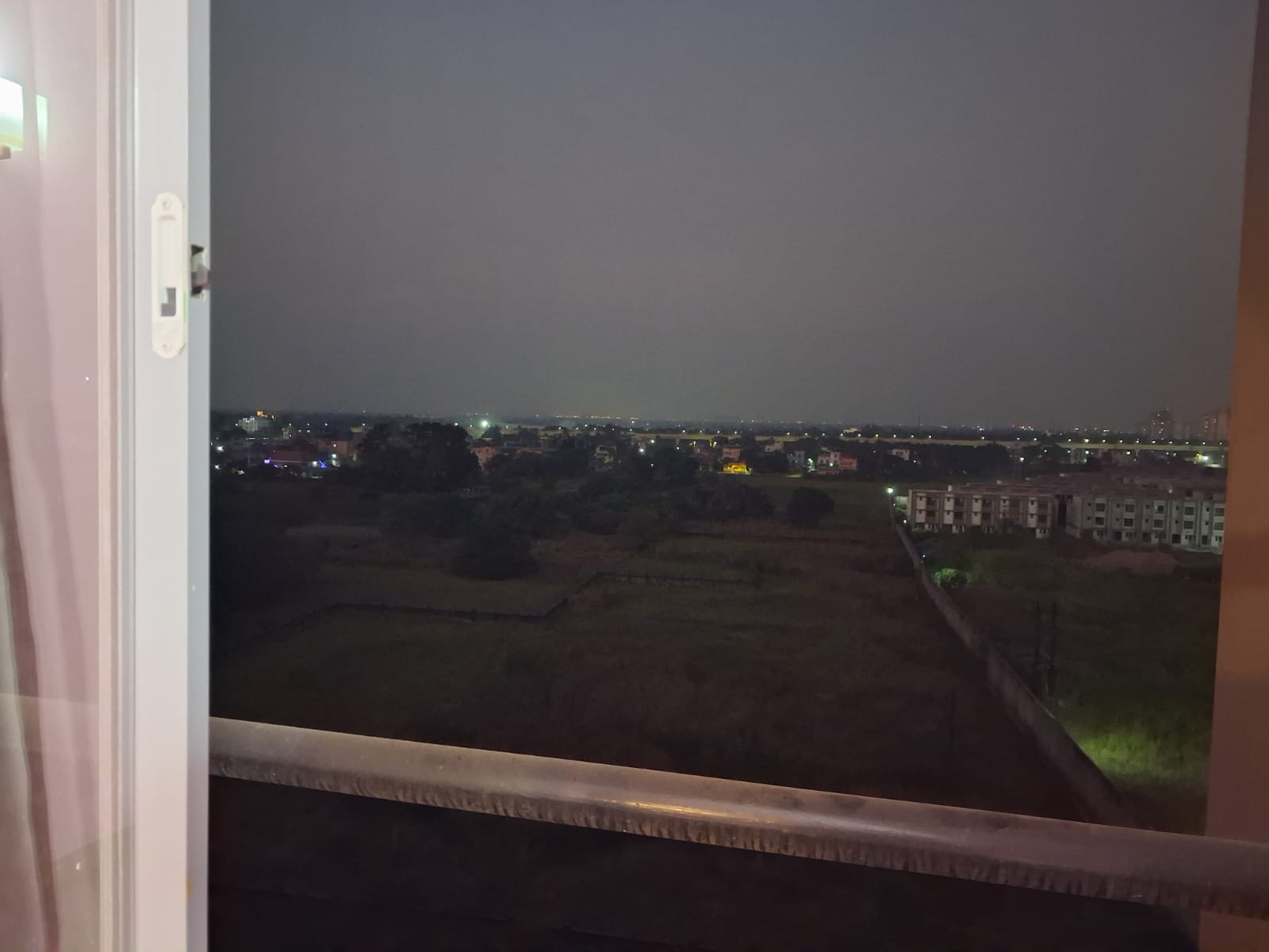 Joka Pailan,D.H.Road,Godrej7 Complex,1019sqft,3BHK Rent (OA430)