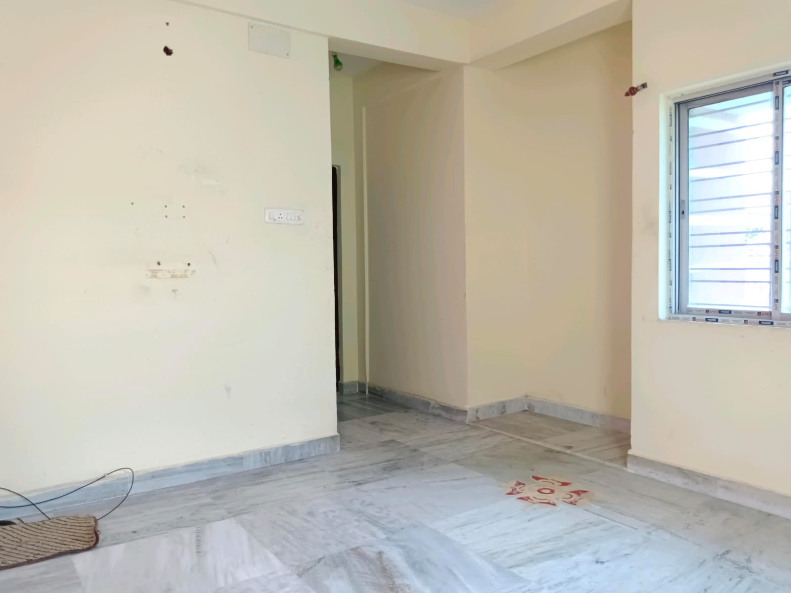 Behala Sakuntala Park,Ram Narayan Mukherjee Road,Ricky Apartment,950sqft,2BHK Rent (OA472)