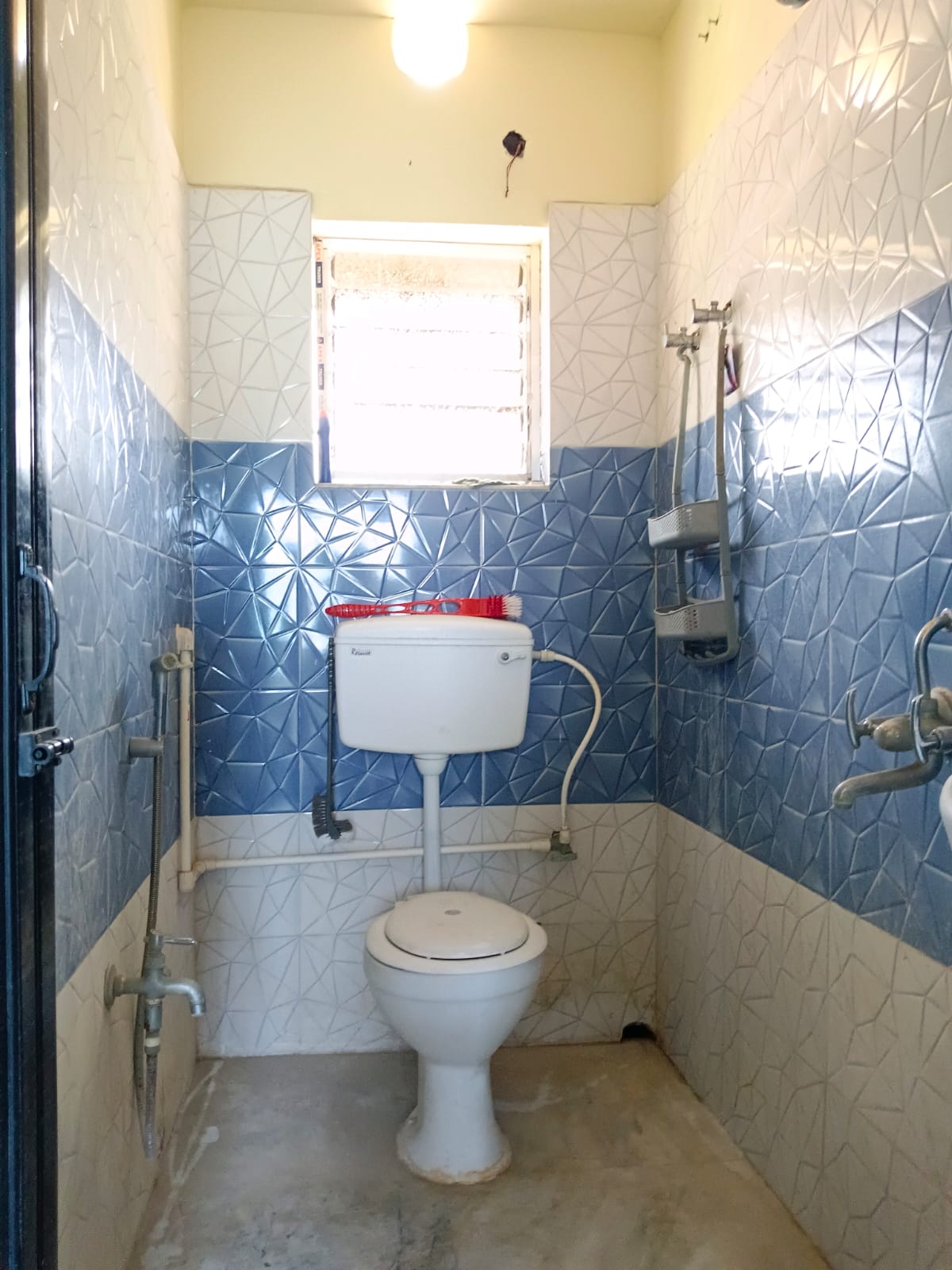 Behala Sakuntala Park,Ram Narayan Mukherjee Road,Ricky Apartment,950sqft,2BHK Rent (OA472)