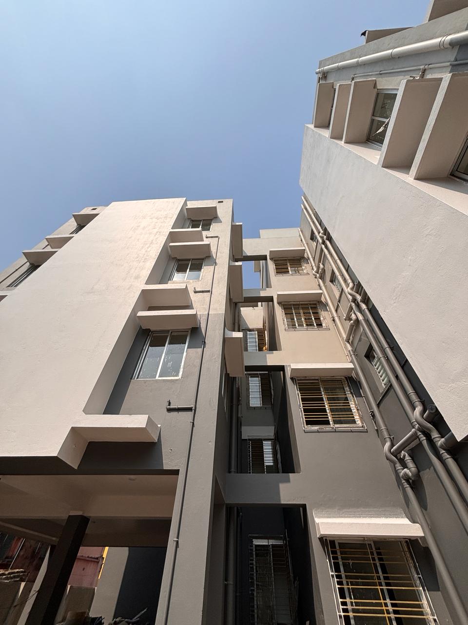 Behala Bakshibagan,Netaji Subhash Road,Essquare Parnasree,2BHK (PA321)