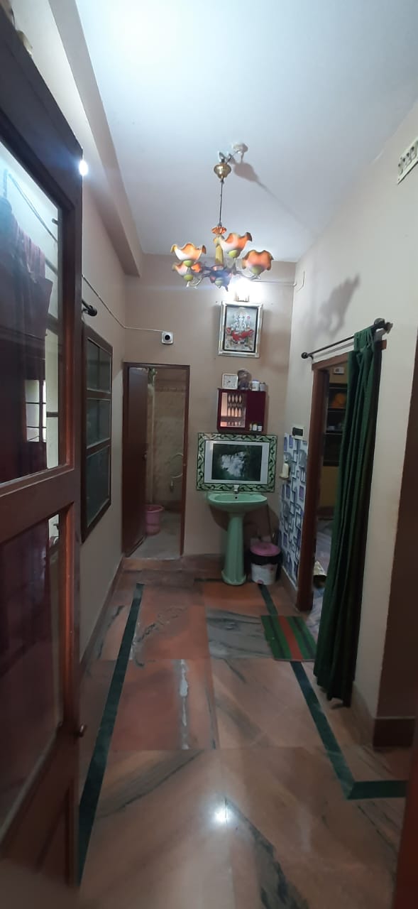 Thakurpukur Srijani,2stored House (BA204)