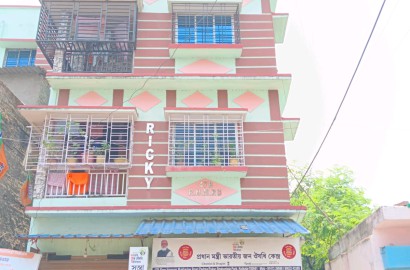 Behala Sakuntala Park,Ram Narayan Mukherjee Road,Ricky Apartment,950sqft,2BHK Rent (OA472)