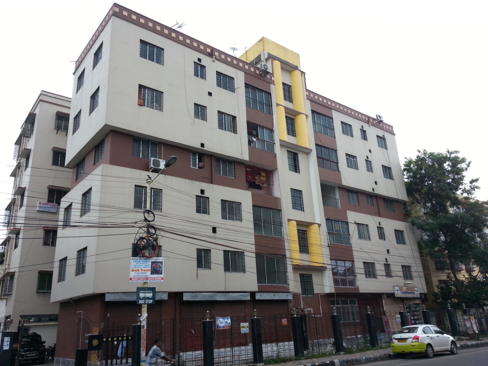 Behala Manton,James Long Sarani,Gitanjali Apartment,850sqft,2BHK (OA476)