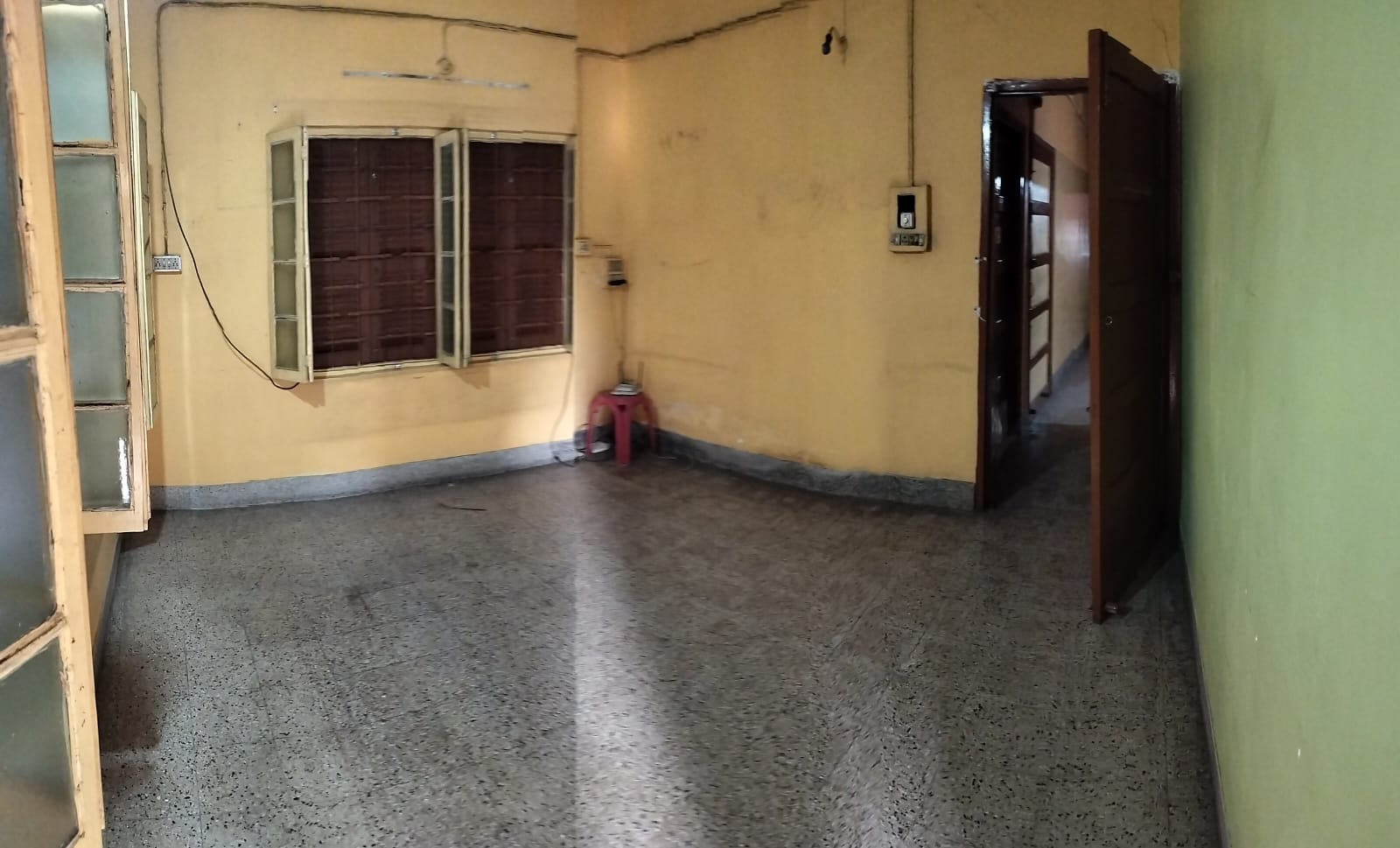 Dover Terrace,Motilal Neheru Road,3BHK Rent (OA232)