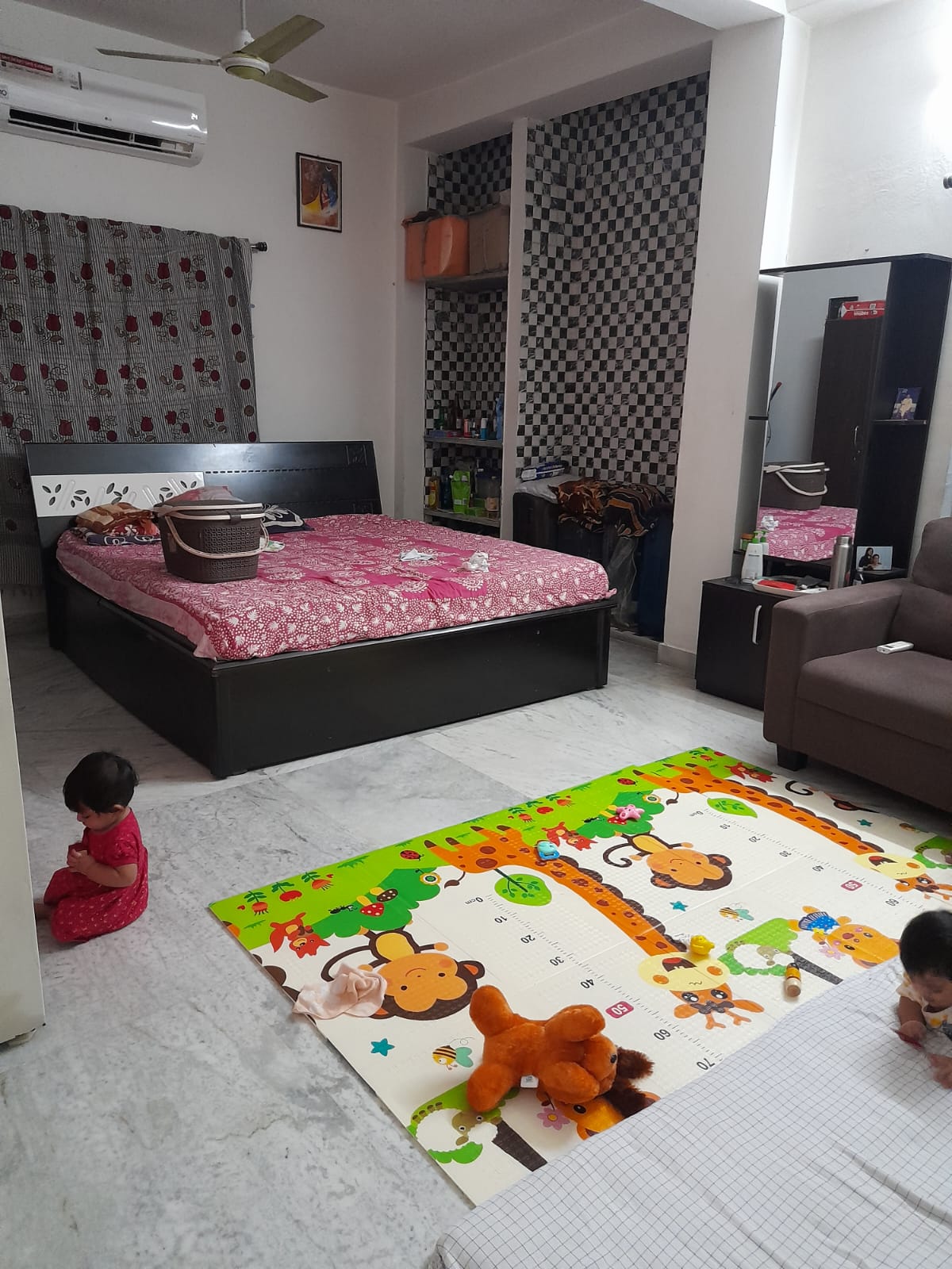 Joka Thakurpukur,Sreebardhan Pally,1200sqft,3BHK (OA321)