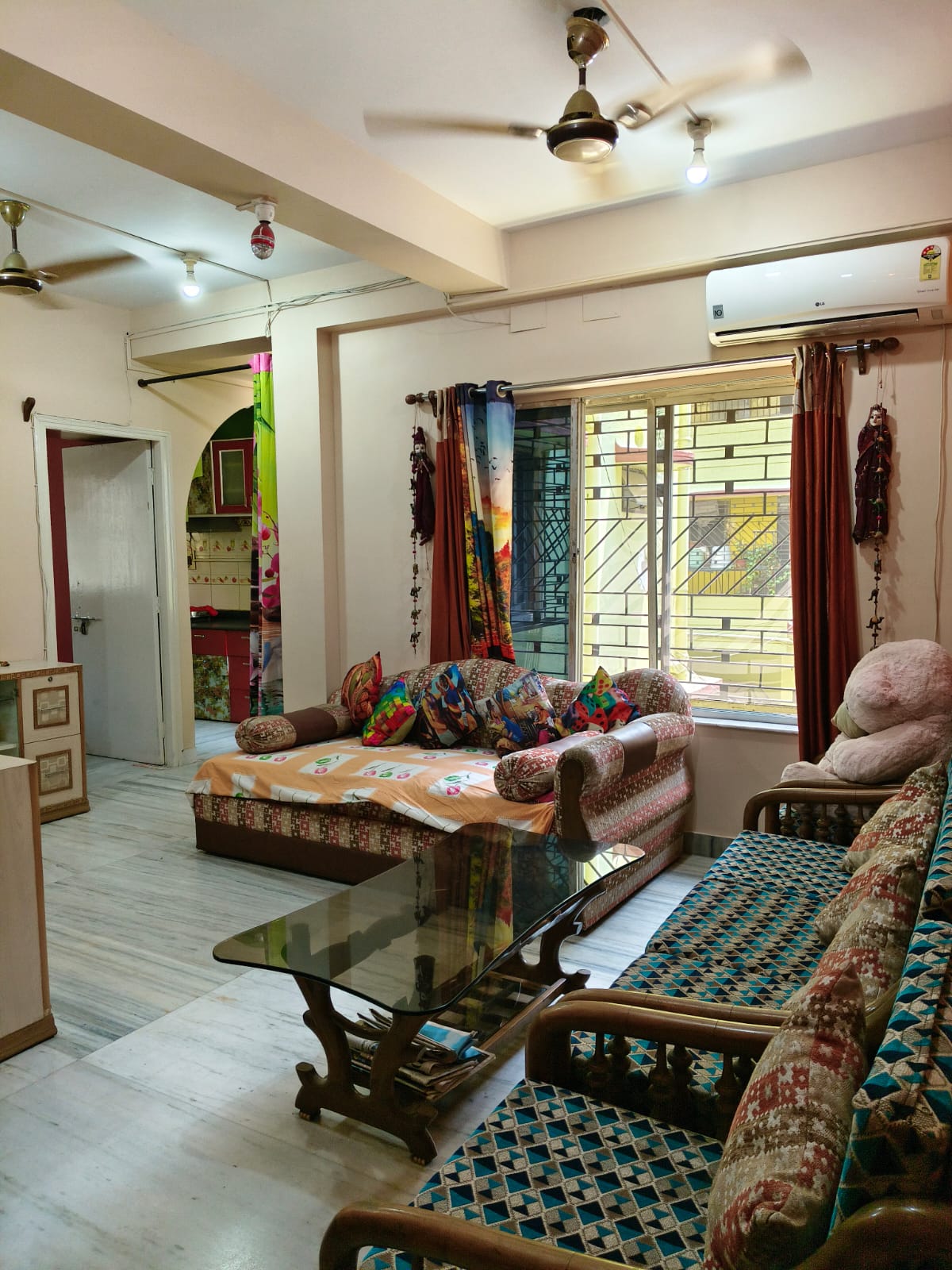 Garfa,Rajcon Enclave,1125sqft,3BHK Rent (OA485)