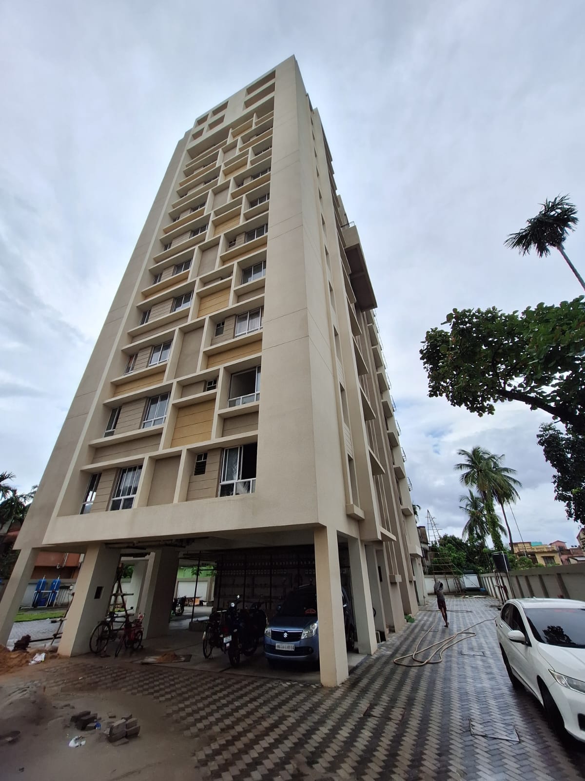 Thakurpukur,M.G.Road,Elysiya Complex,3BHK (BA119)