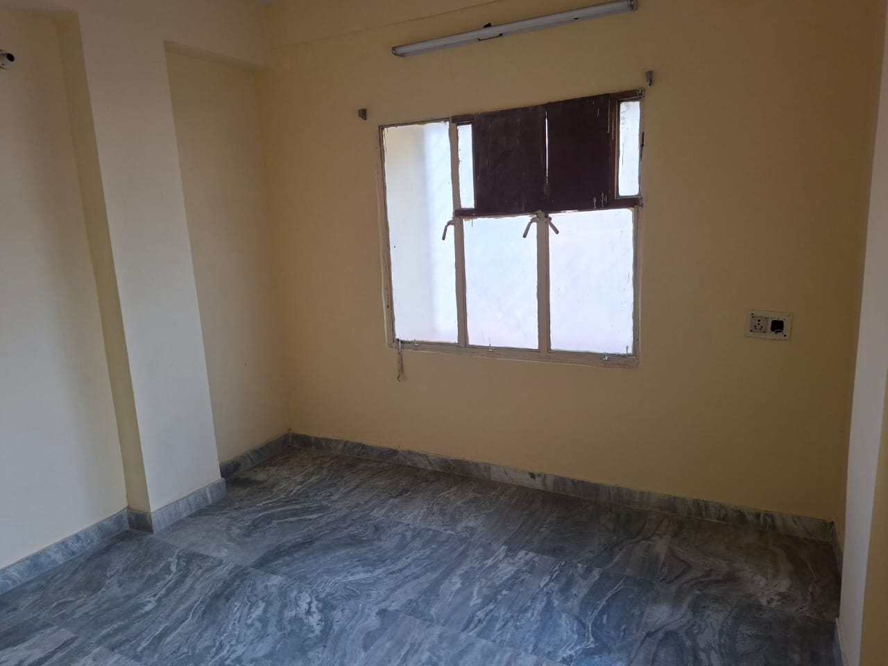 Tollygunge Muchipara,Raja Rammohan Roy Road,Gitanjali Apartment,1250sqft,3BHK (OA270)