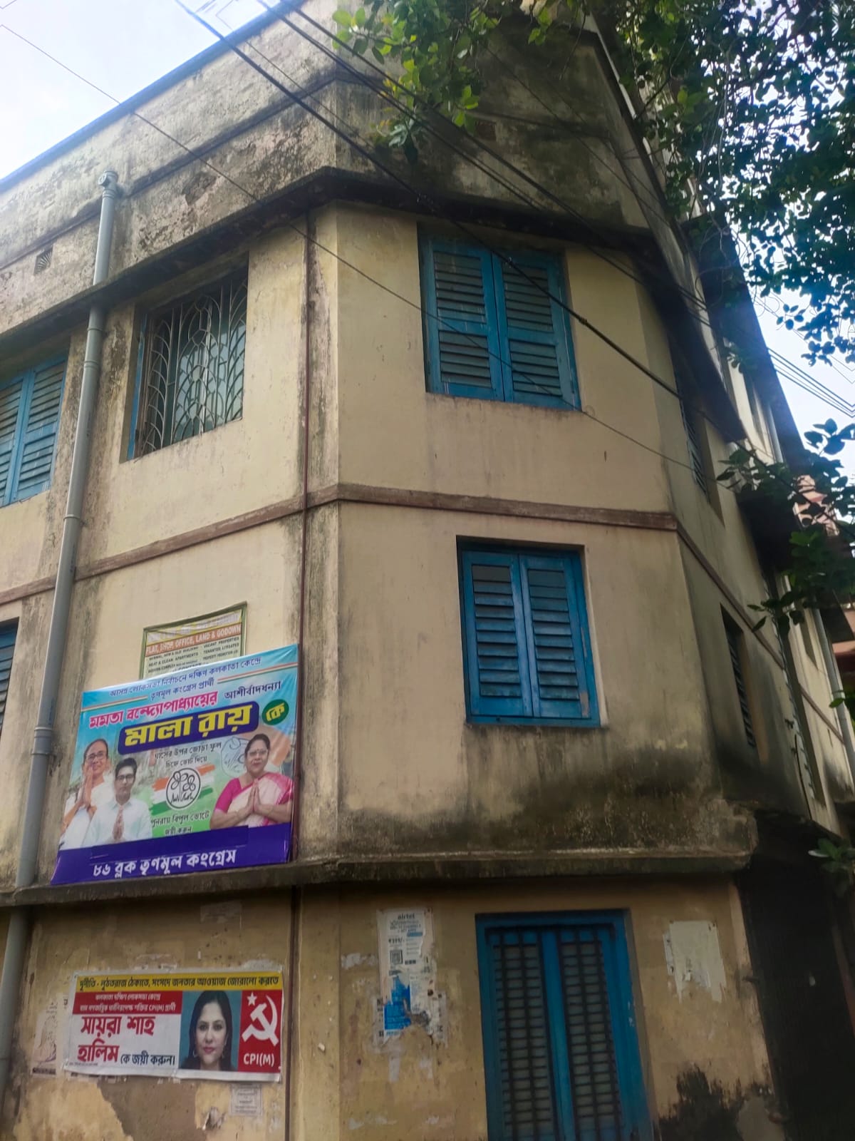 Lake Terrace,Purna Das Road,3storey House (PA71)