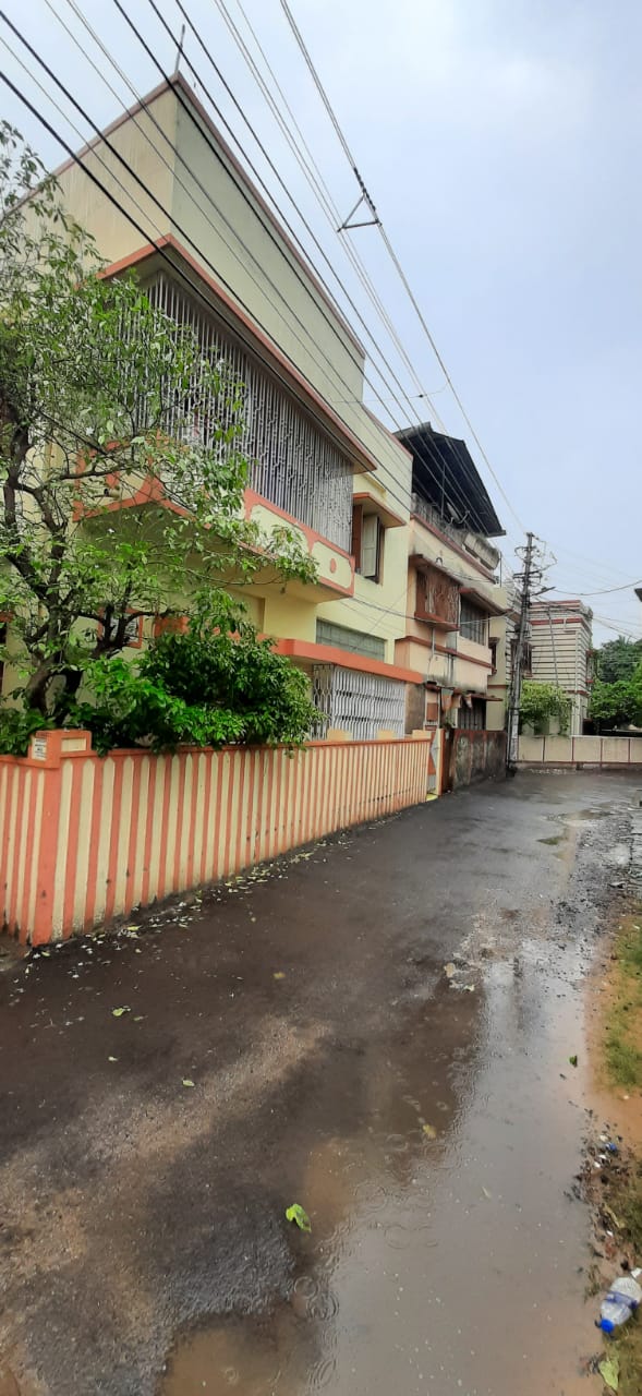 Behala Shimultala Bazar,Fakir Para Road,2 storey House (BA149)