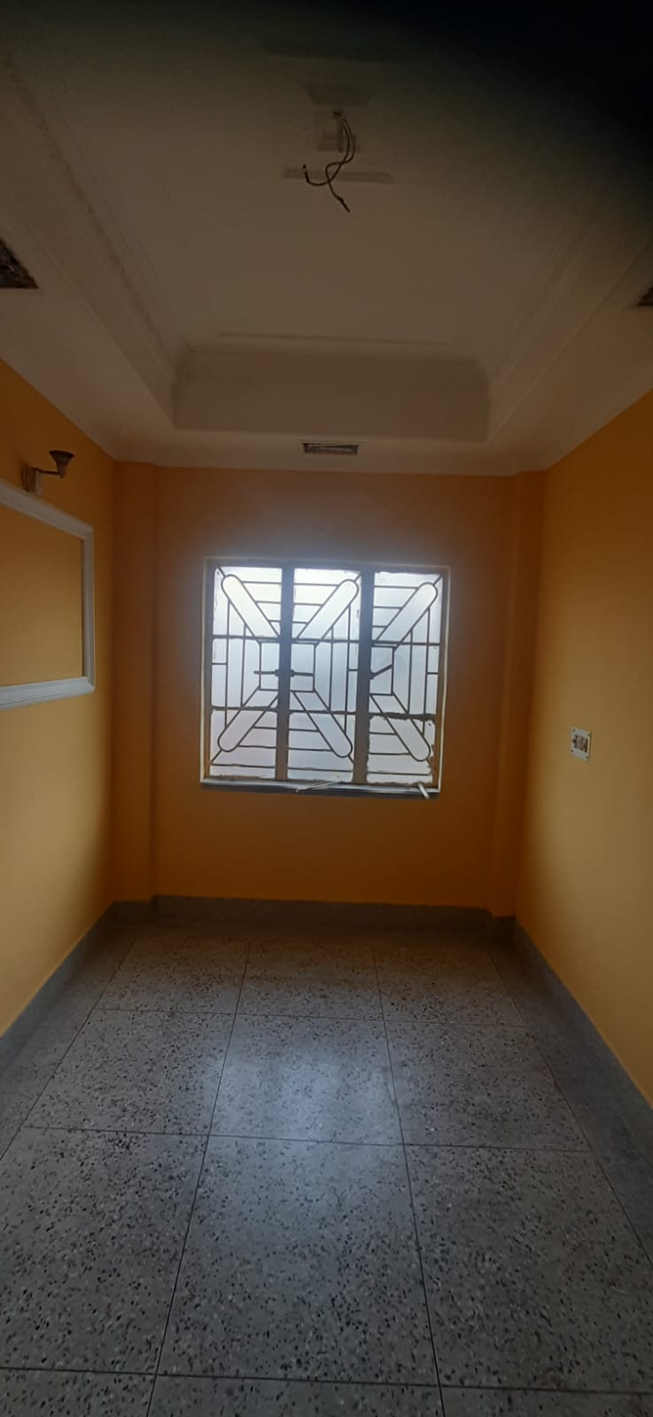 Thakurpukur Daspara,James Long Sarani,610sqft,2BHK (OA400)