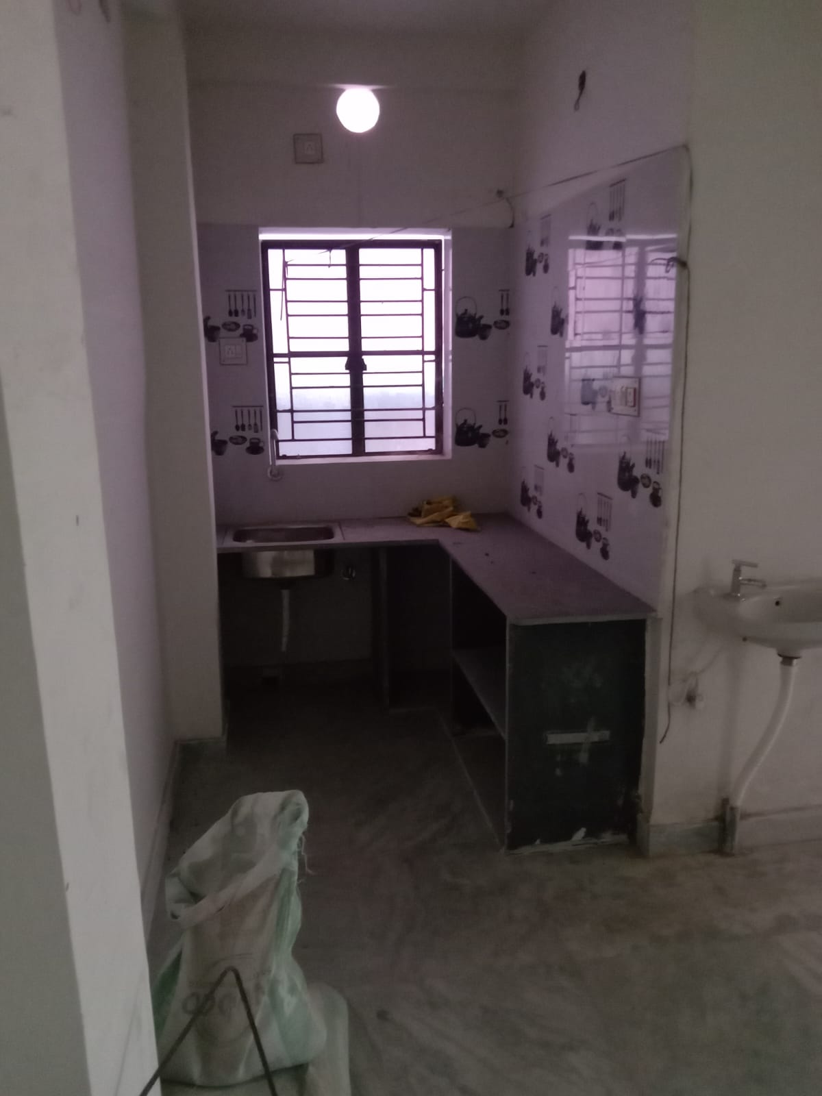 Behala Rabindranagar 4no,650sqft,2BHK (BA117)